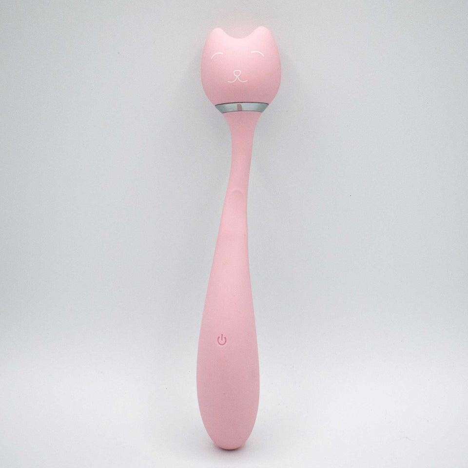 Purrs Like a Kitten Wand Vibrator - Pink